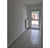 BüroGeschäftsräume - 550,00&nbsp;EUR Kaltmiete, ca.&nbsp; 140,00&nbsp;m&sup2; in Floß (PLZ: 92685)