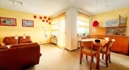 Foto - Ab April! Eislingen-Nord, gepflegte 2-Zi.Whg., Stellplatz u. Balkon