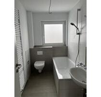 Vor Einzug modernisiert – 3-Zimmer-Wohnung mit Balkon zum Wohlfühlen - Wolfsburg Alt-Wolfsburg