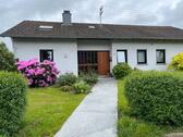 Foto - Einfamilienhaus Bungalow auf großem Grundstück