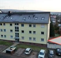 Erdgeschosswohnung mit Terrasse - Fuldabrück