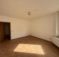 2-Raum-Wohnung, Hochparterre,nahe Zentrum in Bernburg, ab sofort frei - Bernburg (Saale)