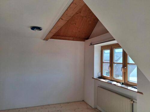 Foto - 2 Zimmer Dachgeschoßwohnung zur Miete in Monheim