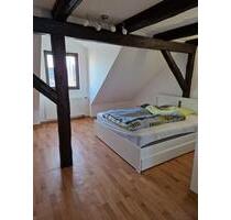 3 Zimmer möblierte warme, sonnige Dachgeschoss Wohnung Görlitz