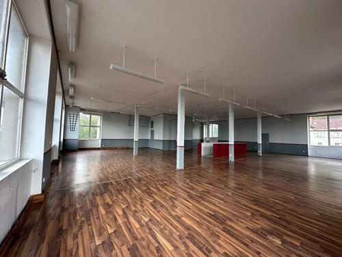 Foto - Ladenlokal, gewerbliche Raum - 1.500,00 EUR Kaltmiete,