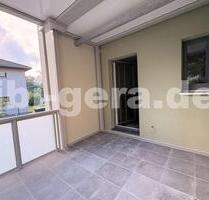 Luxusetagenwohnung mit Kamin und Balkon (11 qm), Erstbezug nach energetischer Kernsanierung - Gera Debschwitz