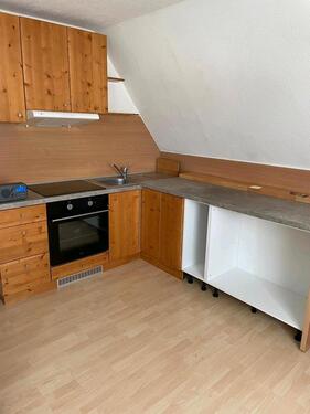 Foto - 2-Zimmer DG Wohnung - 380,00&nbsp;EUR Kaltmiete, ca.&nbsp; 380,00&nbsp;m&sup2;