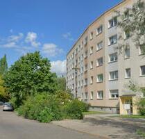 frisch gestrichen - 3R mit Wanne und Balkon - Halle (Saale) Silberhöhe