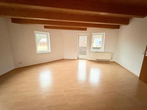 Foto - 3 Zimmer Dachgeschoßwohnung zur Miete in Glauchau
