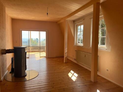 Foto - Altbaucharme am Waldrand - 1.100,00&nbsp;EUR Kaltmiete, ca.&nbsp; 113,00&nbsp;m&sup2;