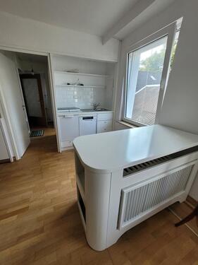 Foto - 2,5 Zimmerwohnung, ruhig, 1. Etage Buchholz, ren. Altbau mit Hofb
