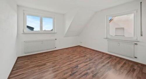 Foto - 3 Zimmer Dachgeschoßwohnung zur Miete in Mötzingen