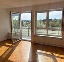 Helle 3-Zimmer-Wohnung mit Balkon in ruhiger Lage - Naumburg (Saale)