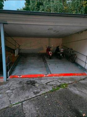 Foto - Duplex-Parkplatz Landau Innenstadt