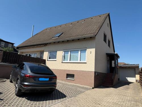 Foto - 1-2 Familienhaus mit 2 Garagen u. Keller, Massivbauweise, Esbeck