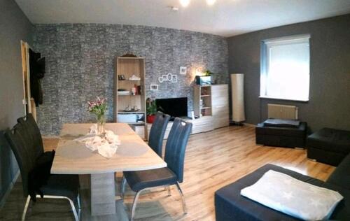 Foto - 2 ZKB-ETW in Dudweiler-Süd - in Uni Nähe -Waldrandlage