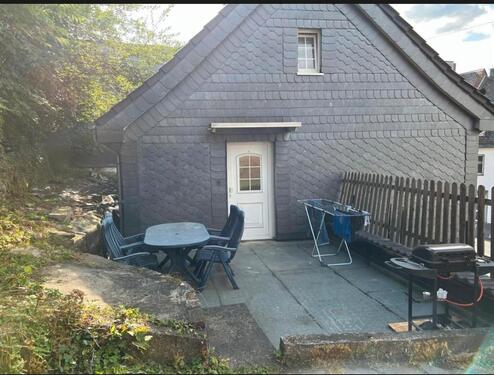 Foto - 7 Zimmer Einfamilienhaus zur Miete in Siegen