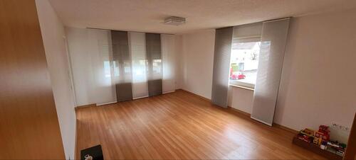 Foto - 89584 Ehingen: 4-Zimmerwohnung m. Balkon, Kellerraum, Stellplatz