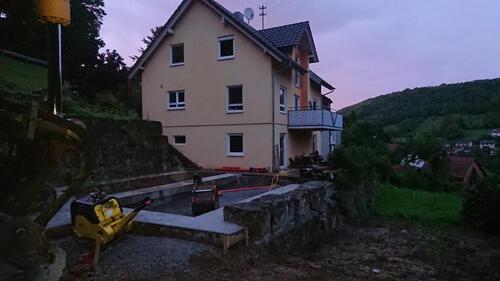 Foto - Mietshaus Einfamilienhaus Wohnung Zimmer