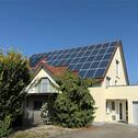 Foto - Haushälfte in Zweifamilienhaus mit großer Terrasse und Dachstudio