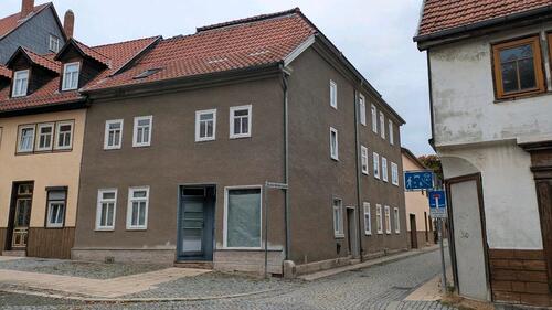 Foto - 5 Zimmer Wohnung mit Doppelgarage und Garten
