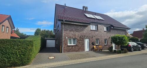 Foto - Doppelhaushälfte gut ausgestattet, KAMINOFENSAUNASOLARUNTERSTÜT