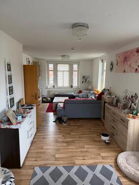 Foto - Schöne helle 3-Raum-Wohnung mit Stellplatz 