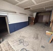 Halle zur Vermietung – 82 m², Falttor, Strom, ab sofort - Grevesmühlen