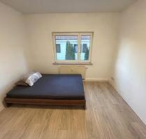 WOHLfühlRaum..... - 270,00&nbsp;EUR Kaltmiete, ca.&nbsp; 24,15&nbsp;m&sup2; in Jena (PLZ: 07749) Kernberge