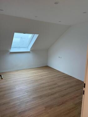 Foto - Dachgeschoßwohnung in Baunatal zur Miete