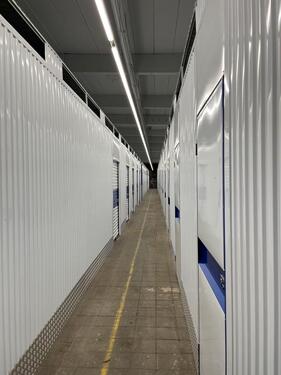 Foto - 115 Lagerboxen mit viel Platz auf über 1100m² verfügbar