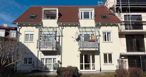 Foto - 2,5 Zimmer Wohnung mit Tiefgaragenstellplatz