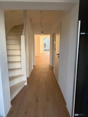 Foto - 6 Zimmer Reihenhaus zur Miete in Stuttgart