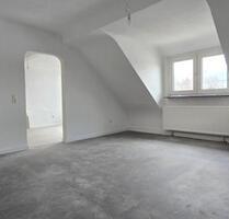 ERSTBEZUG NACH RENOV. - 4 Z, K, 2 B in Lauterbach - WG geeignet - Völklingen