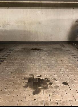 Foto - Tiefgaragenstellplatz zu vermieten