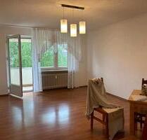 ZUVERKAUFEN 3 ZIMMER WOHNUNG - 389.000,00 EUR Kaufpreis, ca.  76,00 m² in Germering (PLZ: 82110)