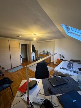 Foto - 3 Zimmer Dachgeschoßwohnung zur Miete in Aachen