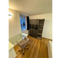 Möbliertes 15qm Zimmer in WG — Stuttgart Süd — all inclusive