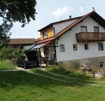 ImmobilieHaus mit Garten, ruhige Lage, fast renoviert, teilrenov - Bad Kötzting