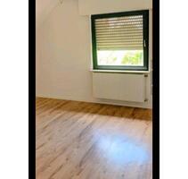 Helle 3-Zimmer-Wohnung mit großem Balkon zu vermieten - Heppenheim (Bergstraße)