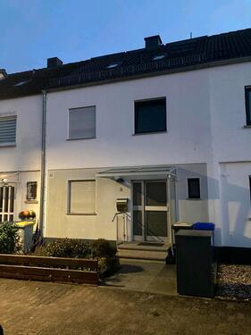 Foto - Reihenmittelhaus in Rodgau - 490.000,00&nbsp;EUR Kaufpreis, ca.&nbsp; 145,00&nbsp;m&sup2;