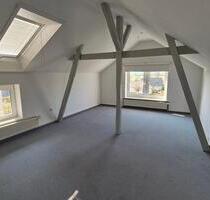 2,5 Zimmer Wohnung mit Garten und Stellplatz in Röbel - Röbel/Müritz