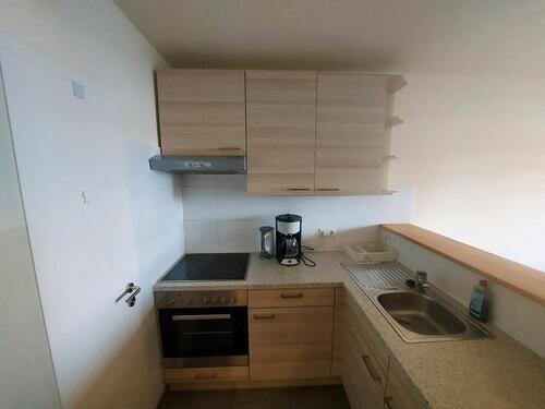 Foto - Voll möblierte Einzimmer-Wohnung in Frankfurt Niederrad m. Balkon