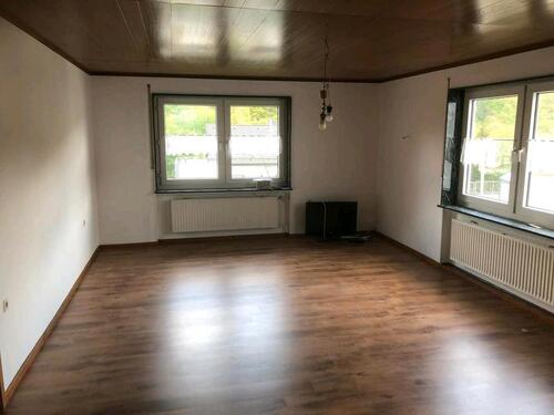 Foto - Einfamilienhaus in Schenklengsfeld zur Miete