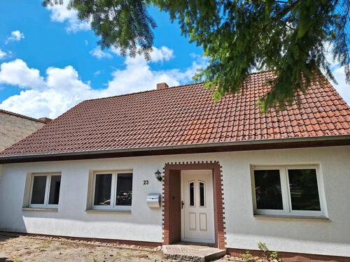 Foto - kleines Einfamilienhaus - 70.000,00 EUR Kaufpreis, ca.  80,00 m²