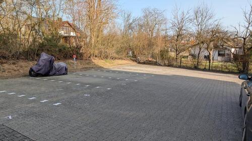 Foto - Außenstellplätze Nähe Globus Kitzingen zu vermieten