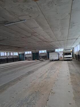 Foto - Stellplätze für Wohnwagen oder Wohnmobile oder Boote od.sonstiges