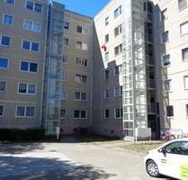 3-Raum-Wohnung im 1. OG mit Balkon & Aufzug - Brandenburg an der Havel Görden
