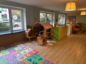Foto - Gewerbefläche mit großem Garten in Düsseldorf-Golzheim – ideal für Kita, Tagesmutter oder Büro
