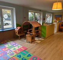 Gewerbefläche mit großem Garten in Düsseldorf-Golzheim – ideal für Kita, Tagesmutter oder Büro